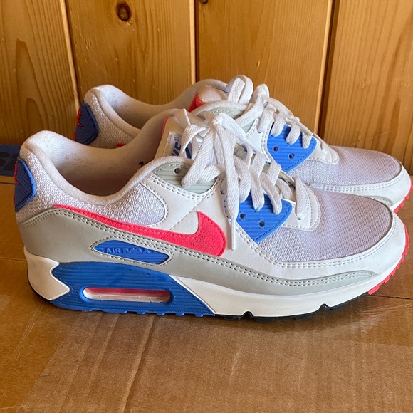 Nike Air Max 90 White and Blue Sneakers - Picture 1 of 4